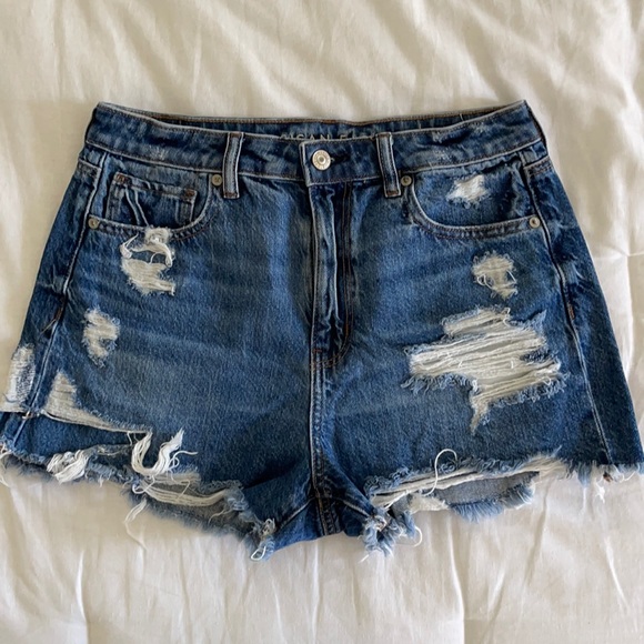 American Eagle Outfitters Pants - American Eagle Mom Short Size 8